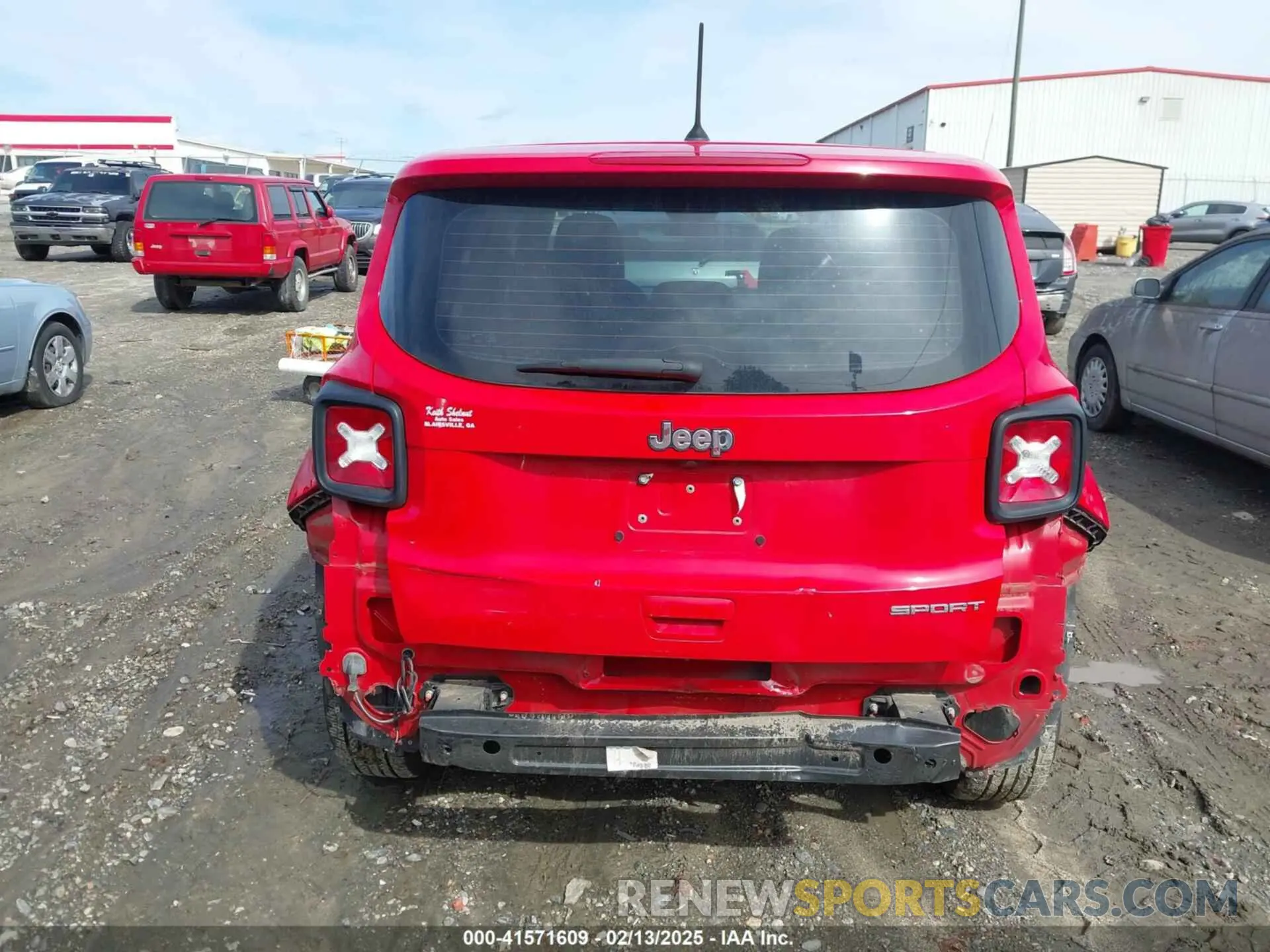 17 Photograph of a damaged car ZACNJAAB8KPK37967 JEEP RENEGADE 2019