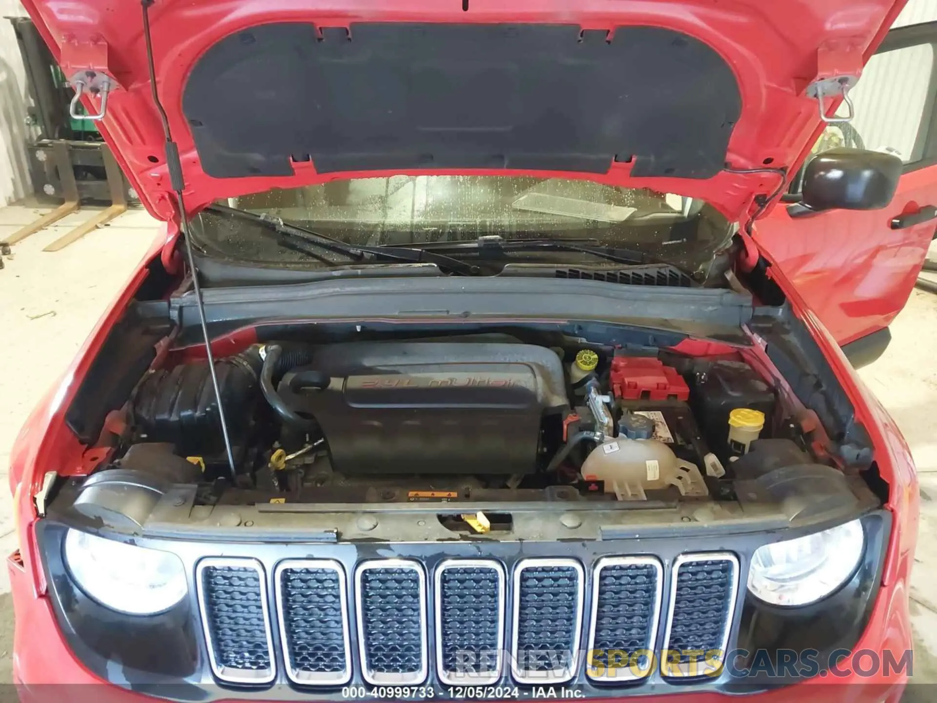 10 Photograph of a damaged car ZACNJAABXKPK24931 JEEP RENEGADE 2019