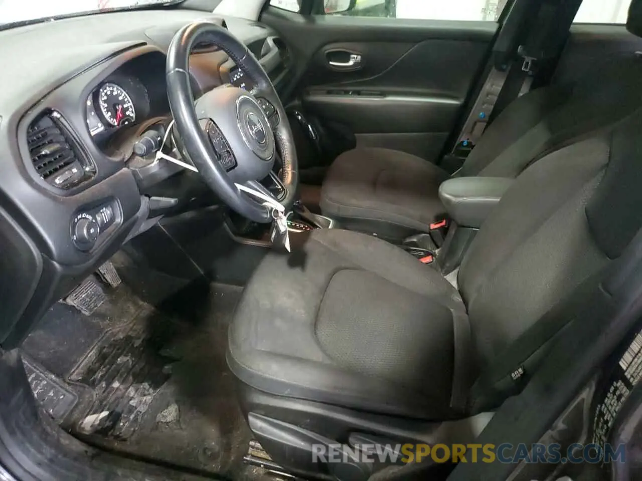 7 Photograph of a damaged car ZACNJAB11KPK14360 JEEP RENEGADE 2019