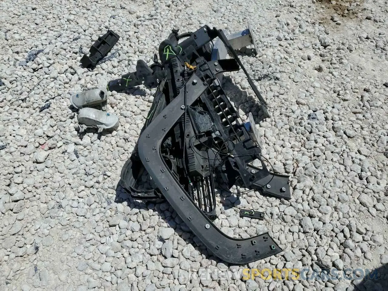 13 Photograph of a damaged car ZACNJAB16KPK38007 JEEP RENEGADE 2019