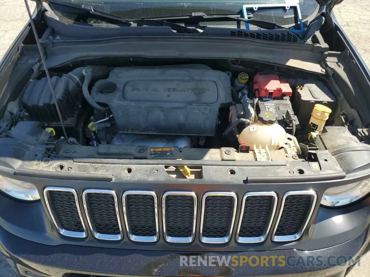 11 Photograph of a damaged car ZACNJABB0KPJ84888 JEEP RENEGADE 2019