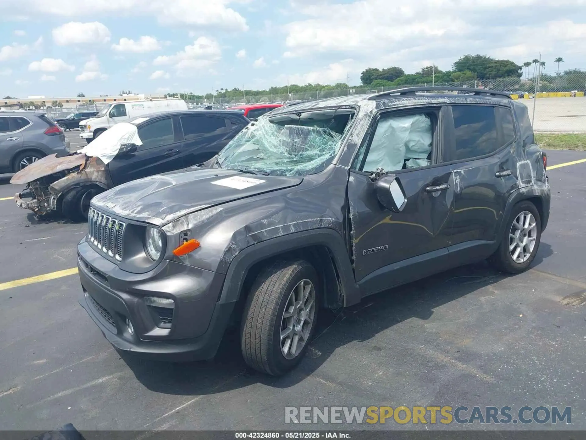 2 Photograph of a damaged car ZACNJABB0KPK03648 JEEP RENEGADE 2019