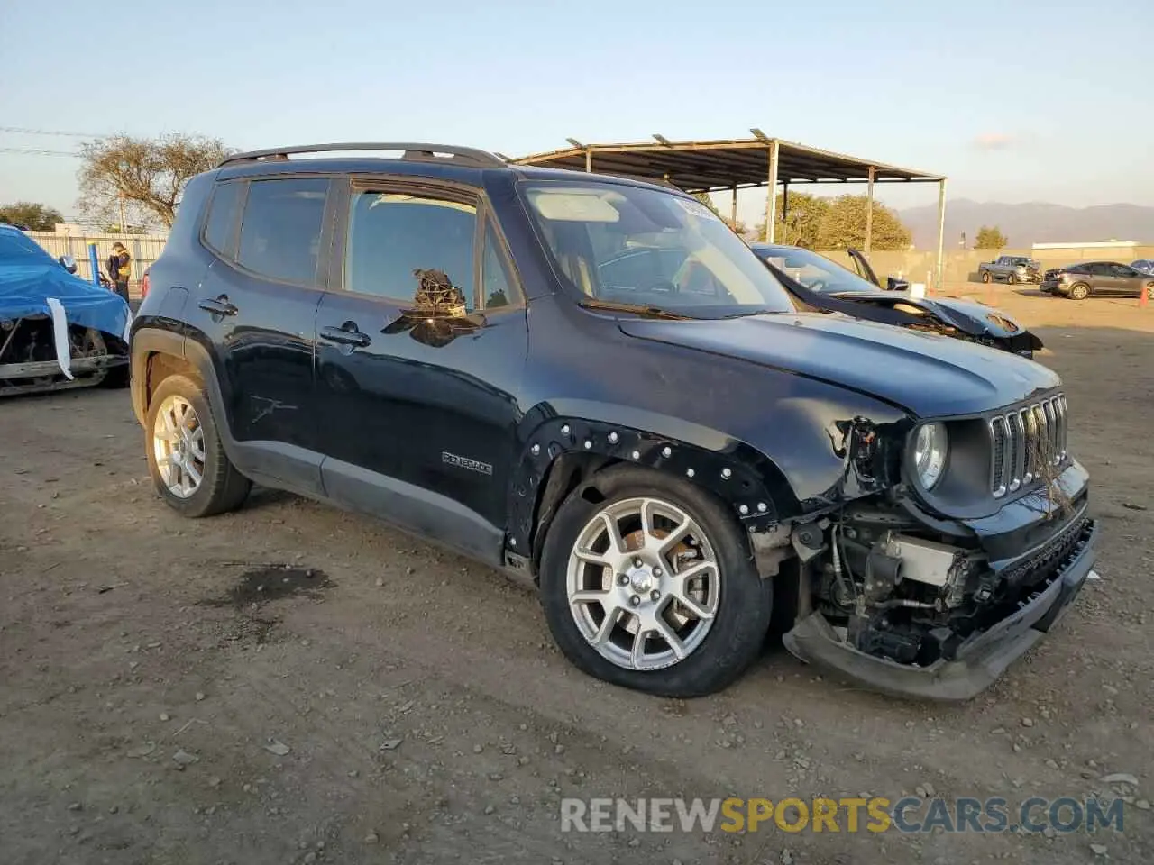 4 Photograph of a damaged car ZACNJABB0KPK61792 JEEP RENEGADE 2019