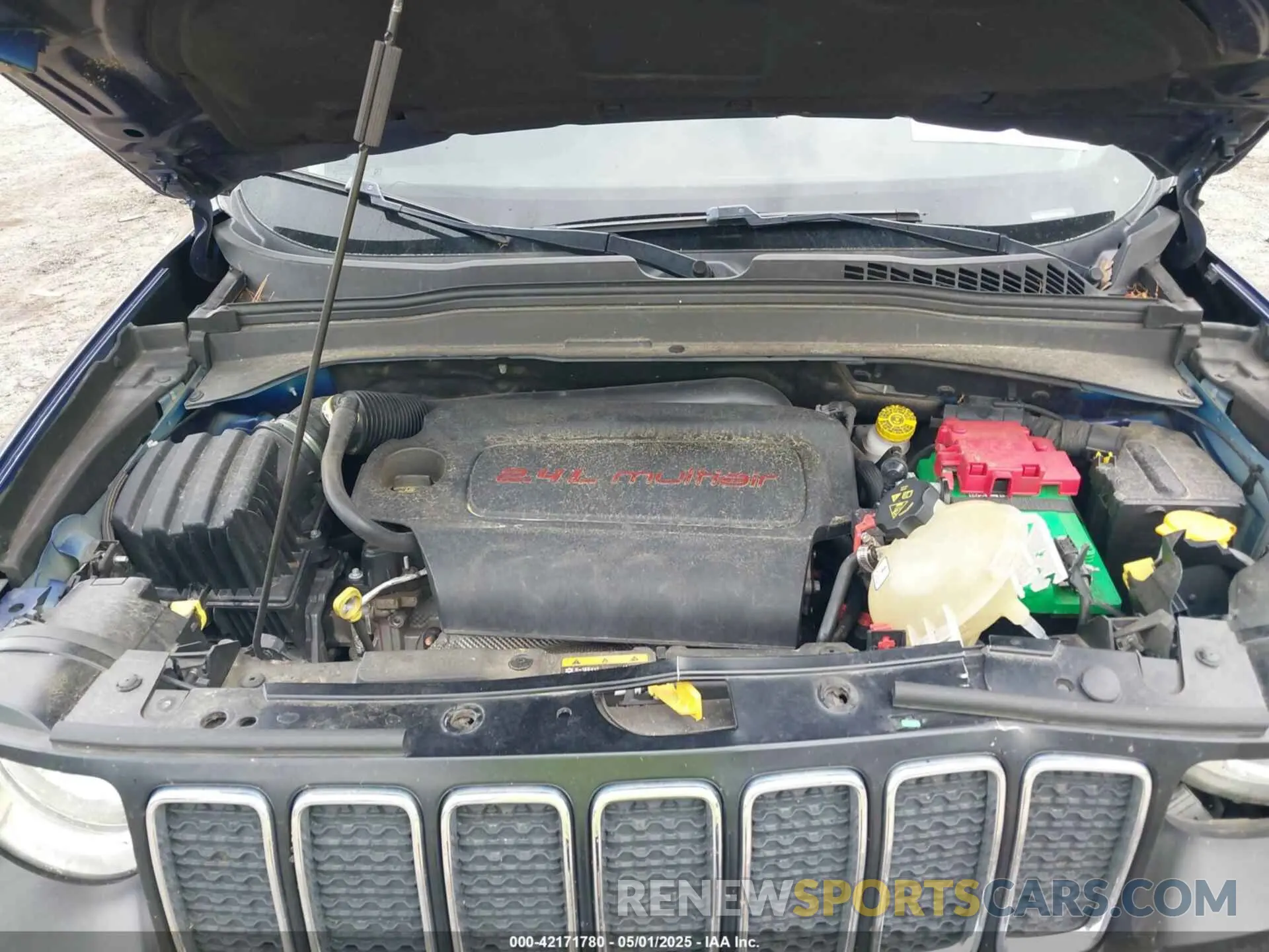 10 Photograph of a damaged car ZACNJABB1KPK20281 JEEP RENEGADE 2019