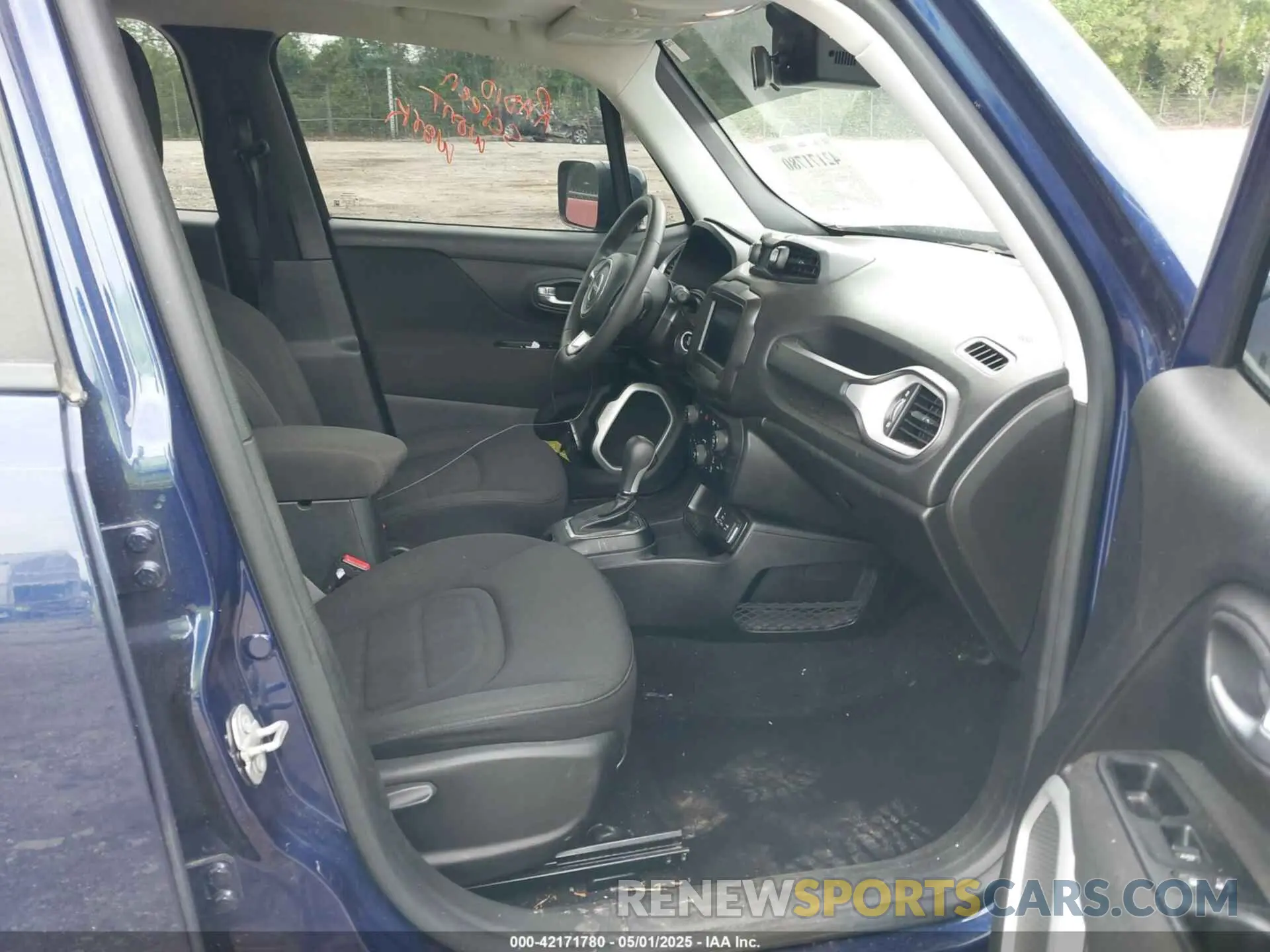 5 Photograph of a damaged car ZACNJABB1KPK20281 JEEP RENEGADE 2019
