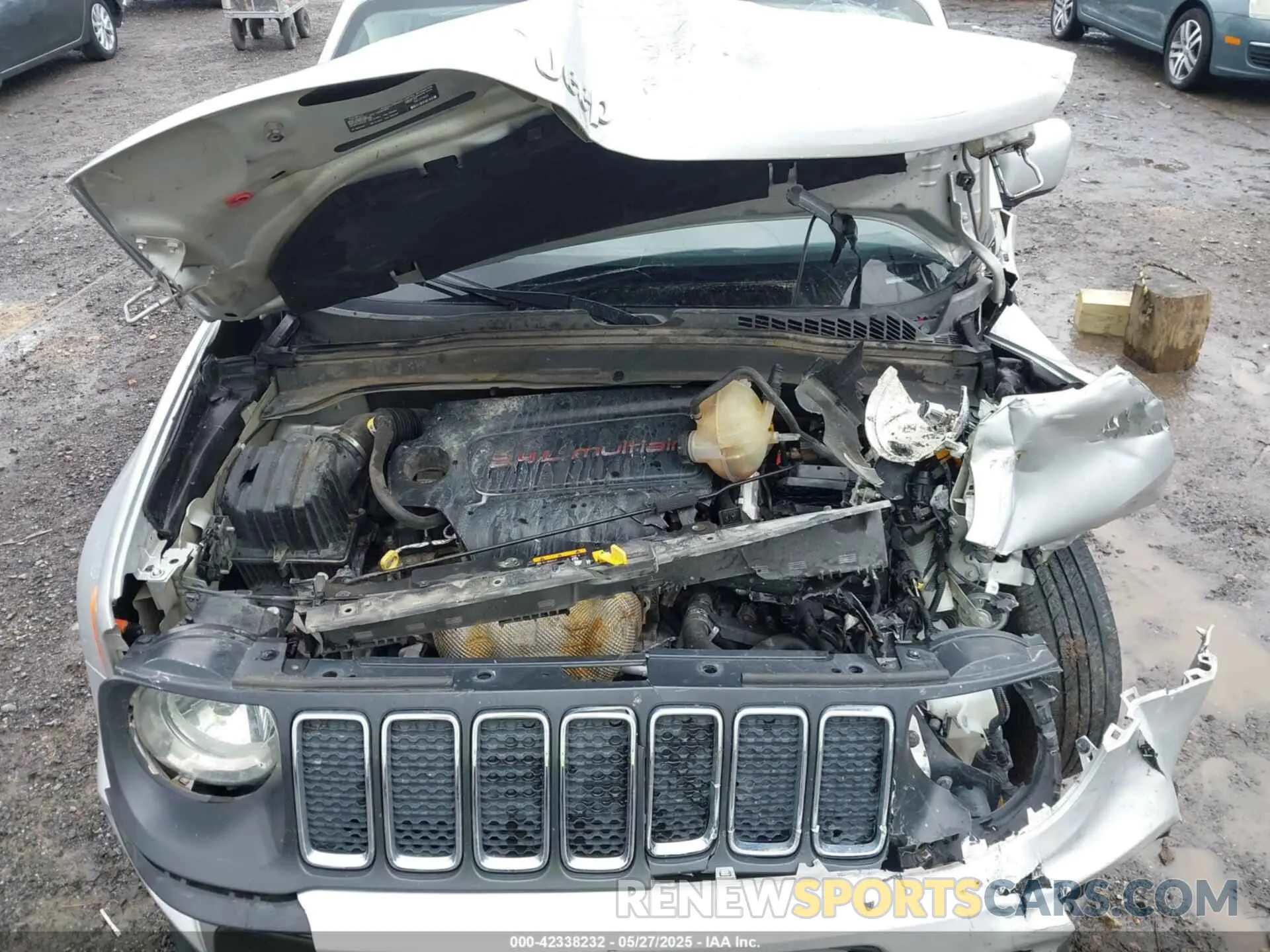 10 Photograph of a damaged car ZACNJABB2KPJ73343 JEEP RENEGADE 2019
