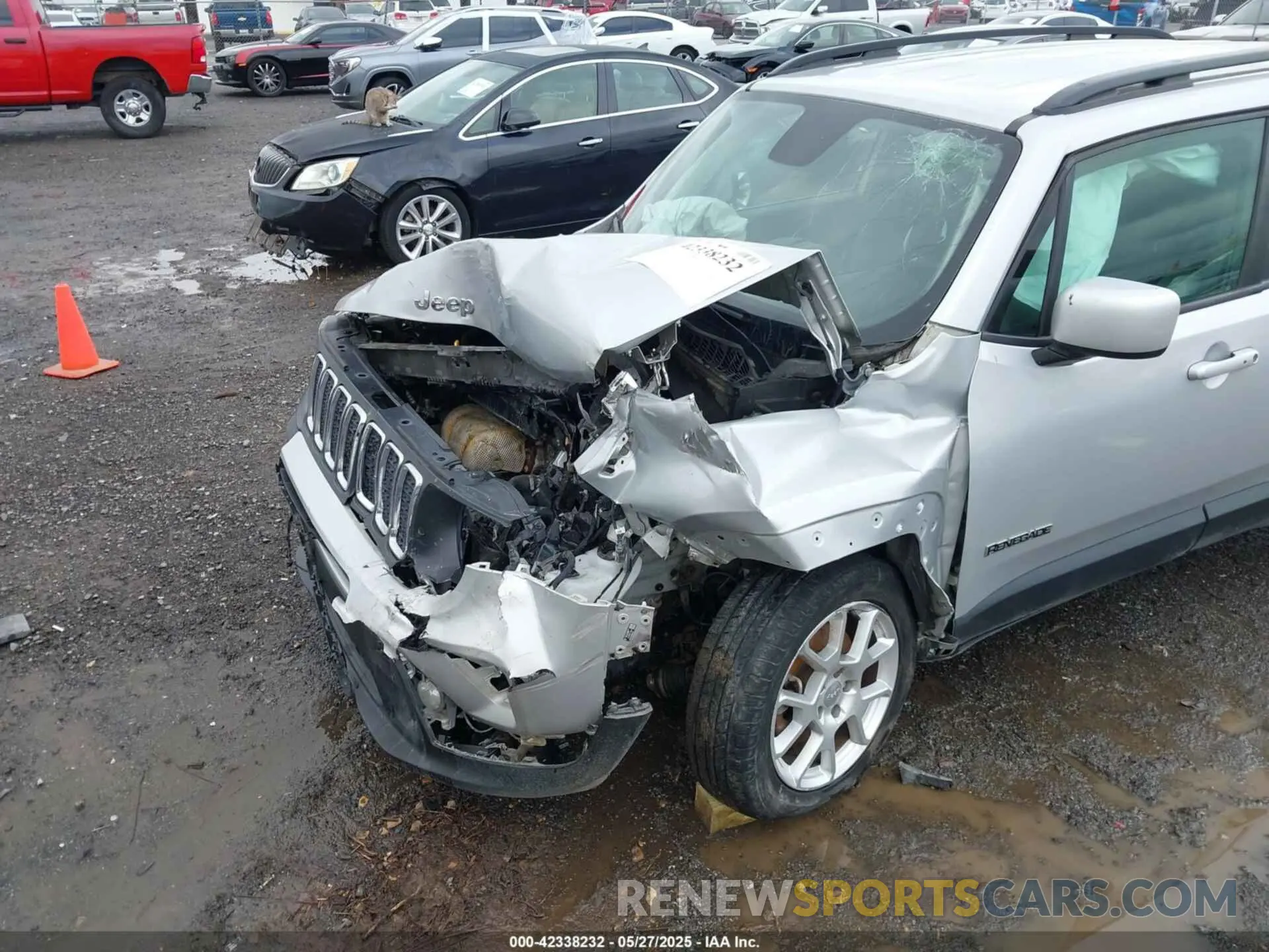 6 Photograph of a damaged car ZACNJABB2KPJ73343 JEEP RENEGADE 2019