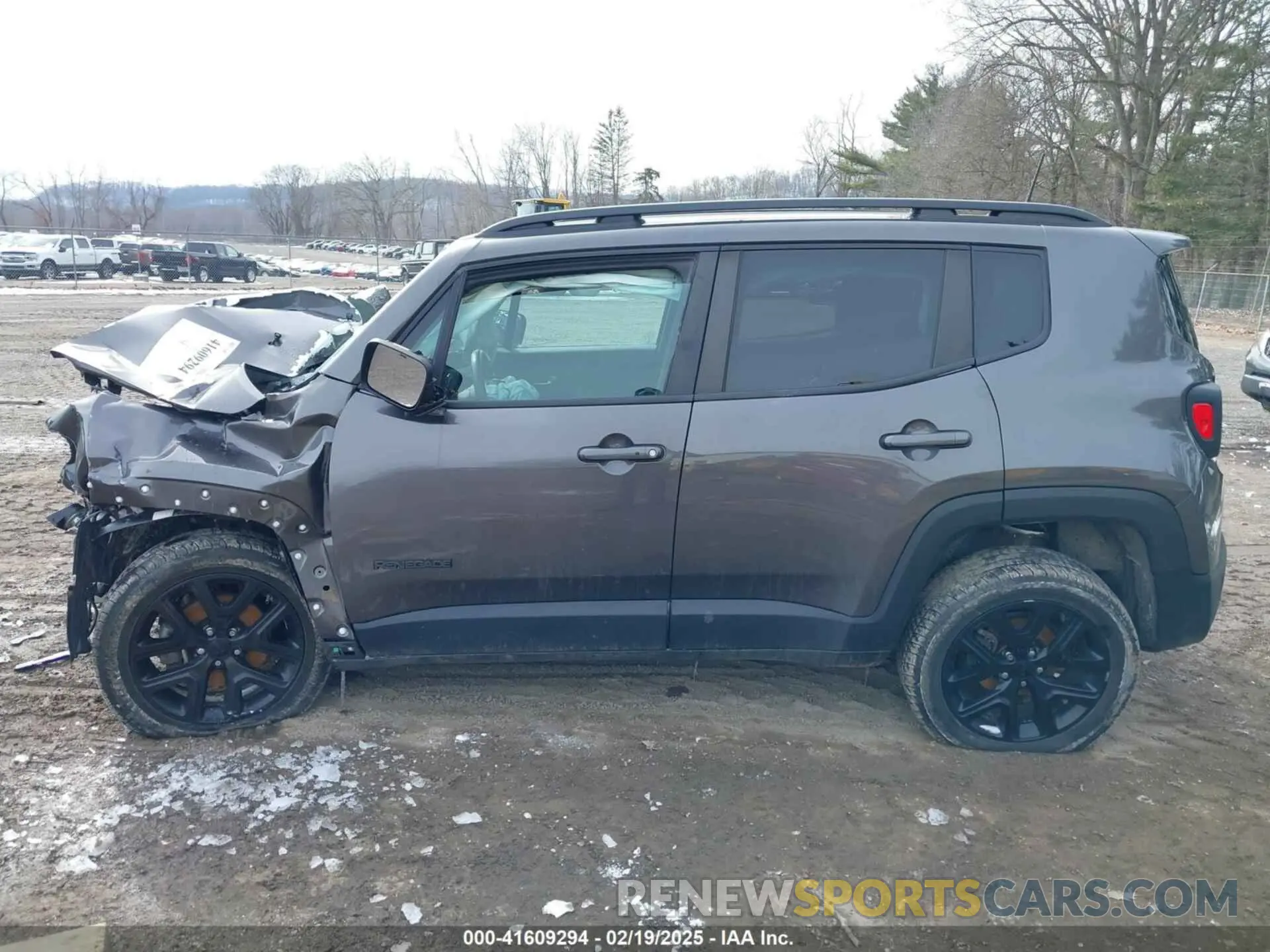 15 Photograph of a damaged car ZACNJABB2KPJ74329 JEEP RENEGADE 2019