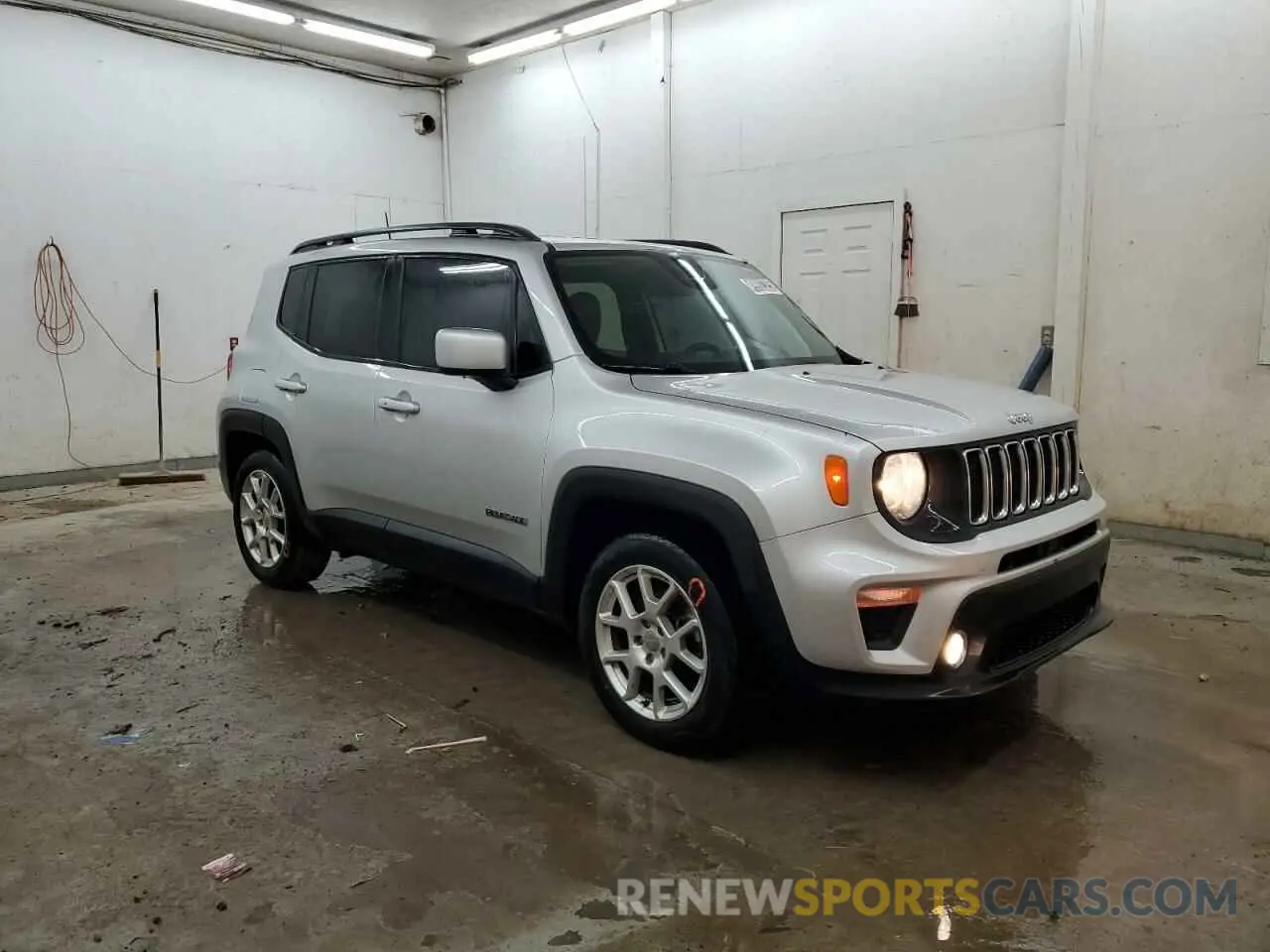 4 Photograph of a damaged car ZACNJABB2KPJ93009 JEEP RENEGADE 2019