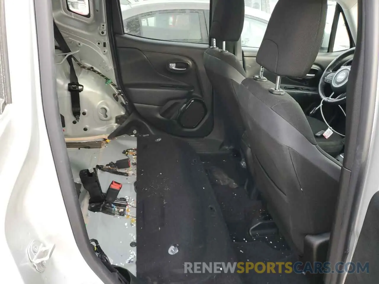 11 Photograph of a damaged car ZACNJABB2KPK01433 JEEP RENEGADE 2019