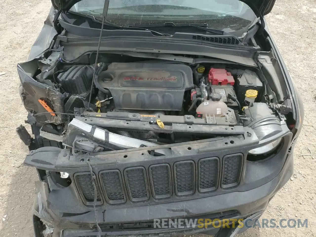 13 Photograph of a damaged car ZACNJABB2KPK17423 JEEP RENEGADE 2019