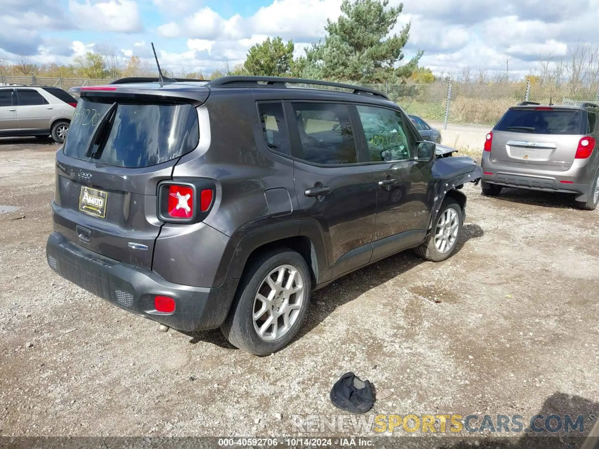 4 Photograph of a damaged car ZACNJABB3KPK23814 JEEP RENEGADE 2019