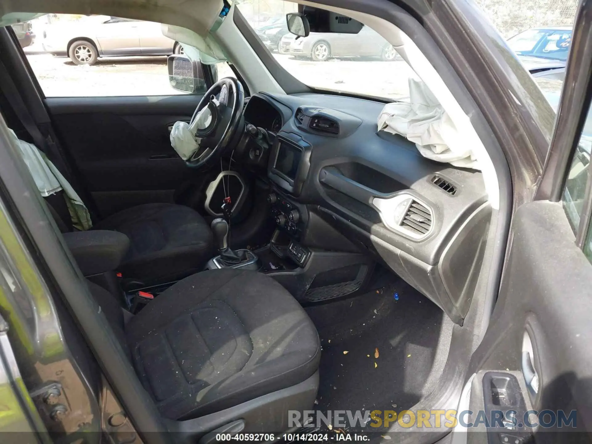 5 Photograph of a damaged car ZACNJABB3KPK23814 JEEP RENEGADE 2019