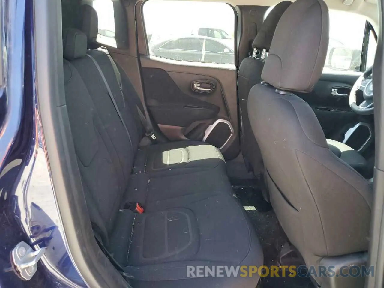 11 Photograph of a damaged car ZACNJABB4KPJ77846 JEEP RENEGADE 2019