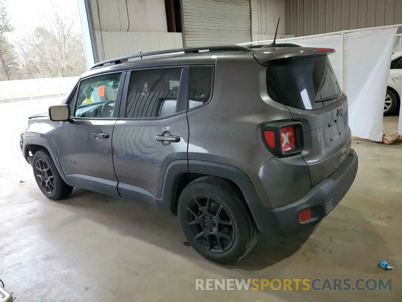 2 Photograph of a damaged car ZACNJABB4KPK74271 JEEP RENEGADE 2019