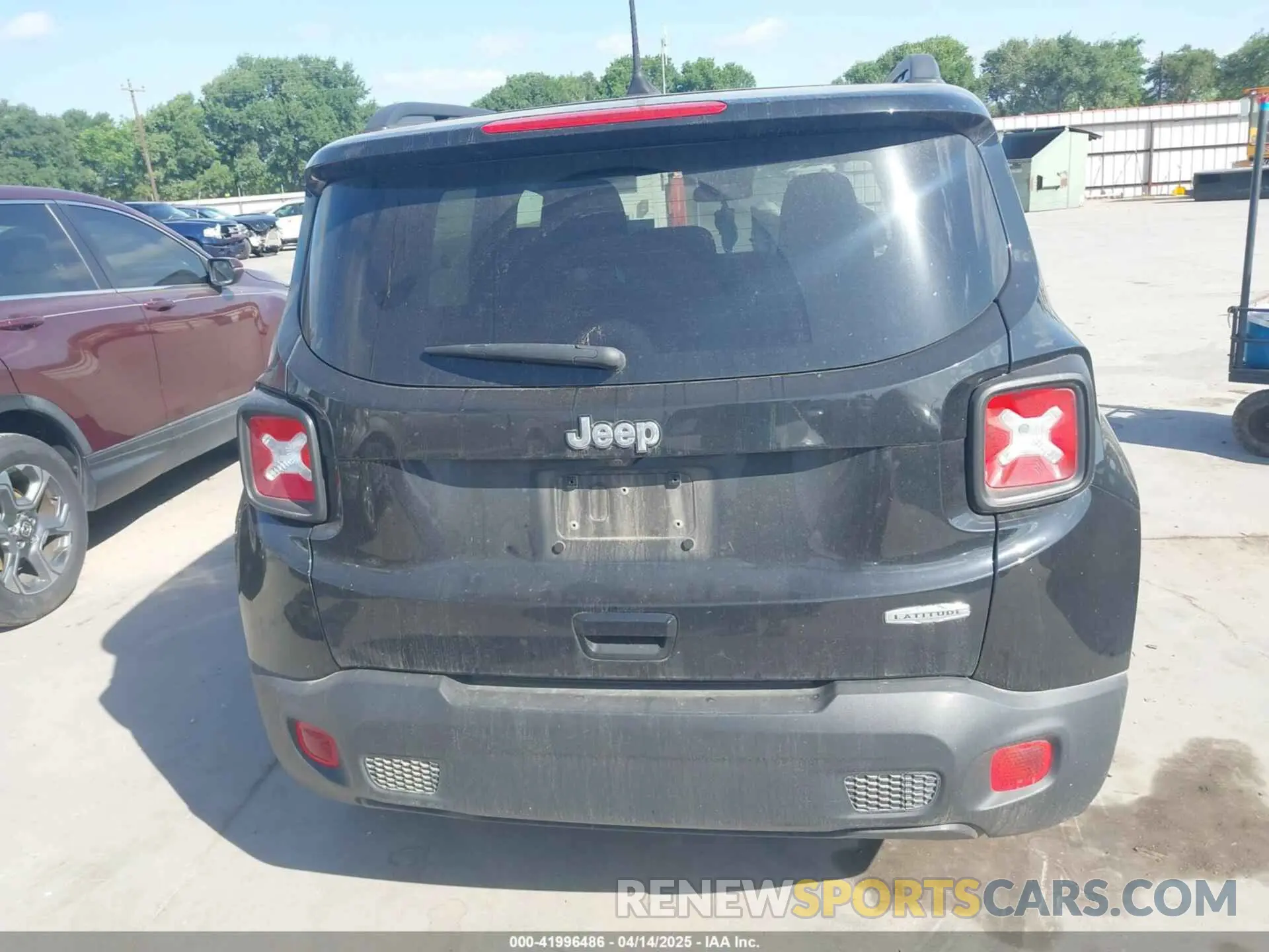 16 Photograph of a damaged car ZACNJABB4KPK93631 JEEP RENEGADE 2019