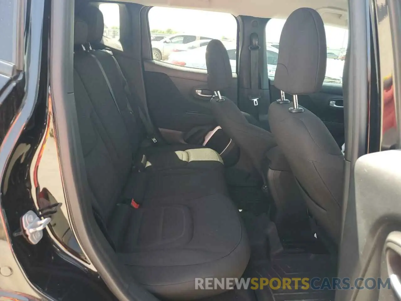 11 Photograph of a damaged car ZACNJABB5KPJ84904 JEEP RENEGADE 2019