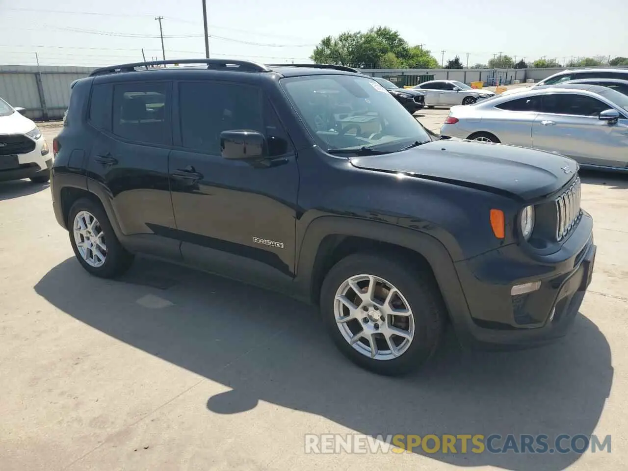 4 Photograph of a damaged car ZACNJABB5KPJ84904 JEEP RENEGADE 2019
