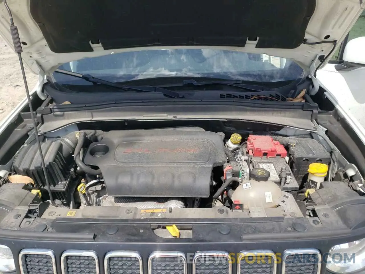 12 Photograph of a damaged car ZACNJABB6KPK50702 JEEP RENEGADE 2019