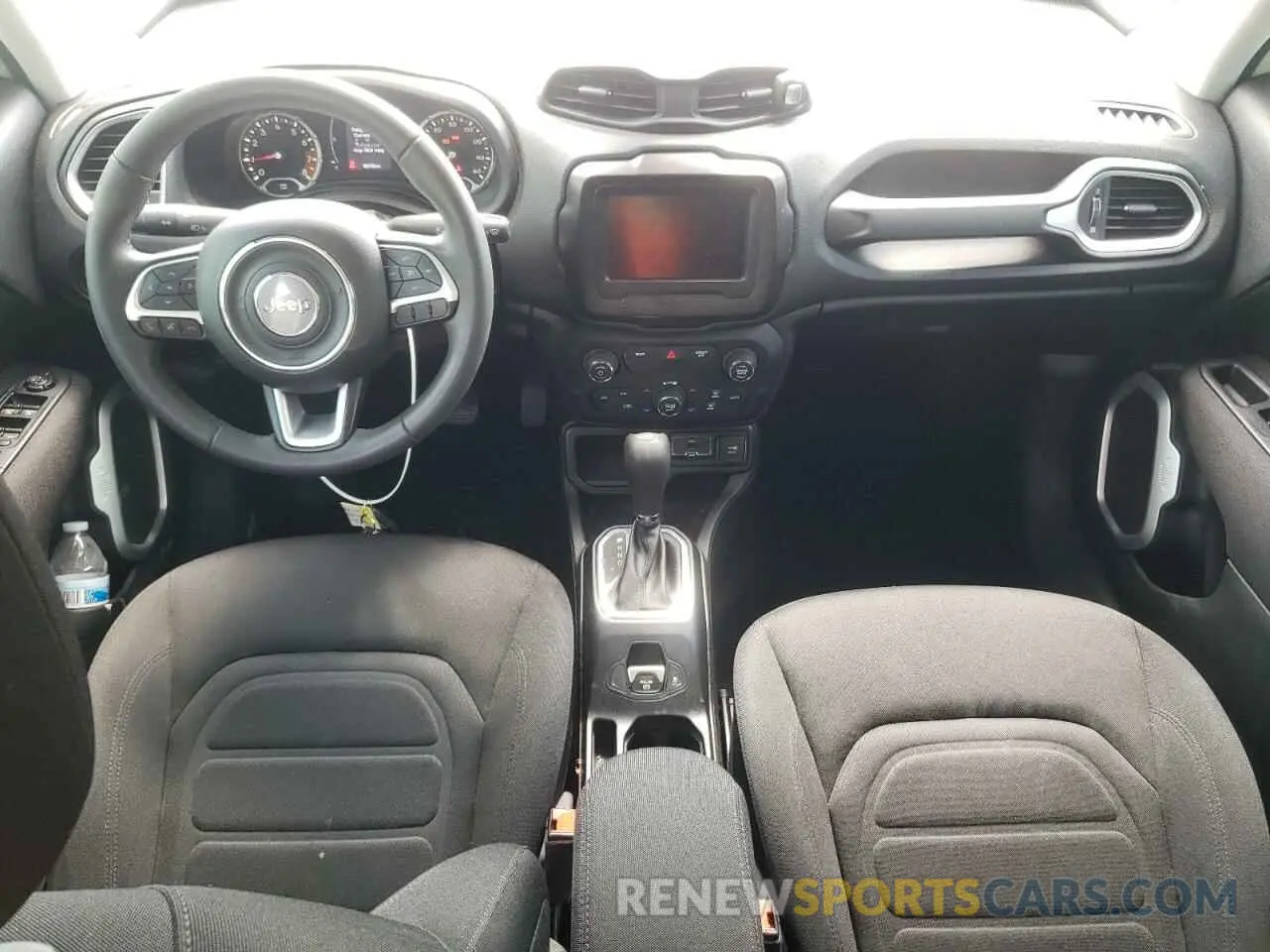 8 Photograph of a damaged car ZACNJABB6KPK50702 JEEP RENEGADE 2019