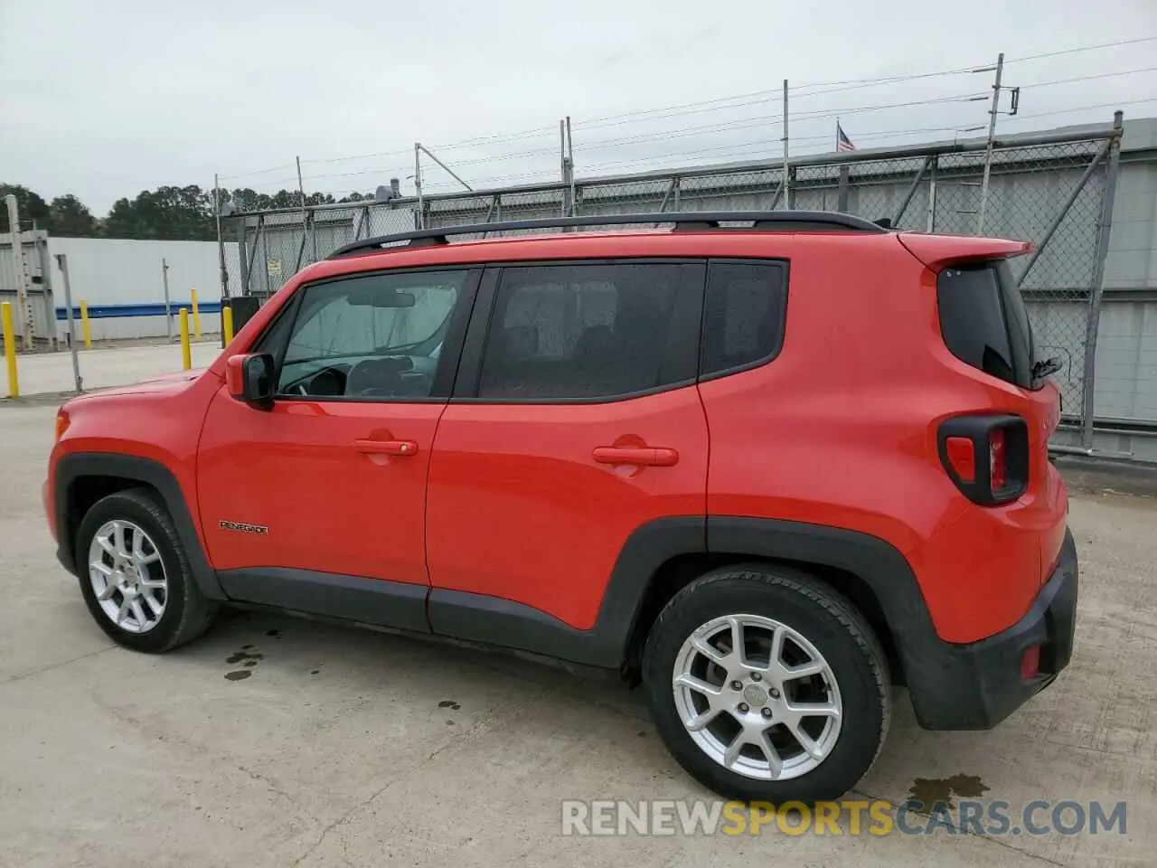 2 Photograph of a damaged car ZACNJABB6KPK52739 JEEP RENEGADE 2019