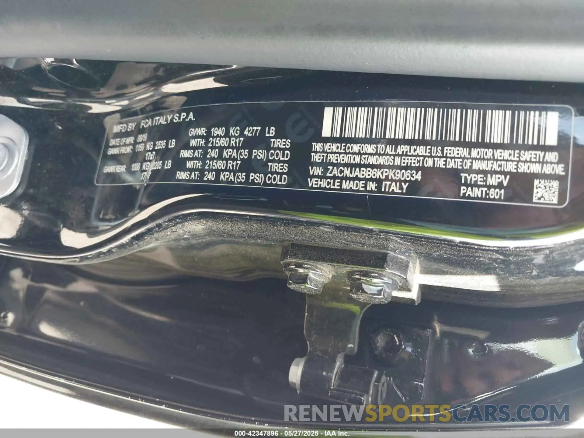9 Photograph of a damaged car ZACNJABB6KPK90634 JEEP RENEGADE 2019