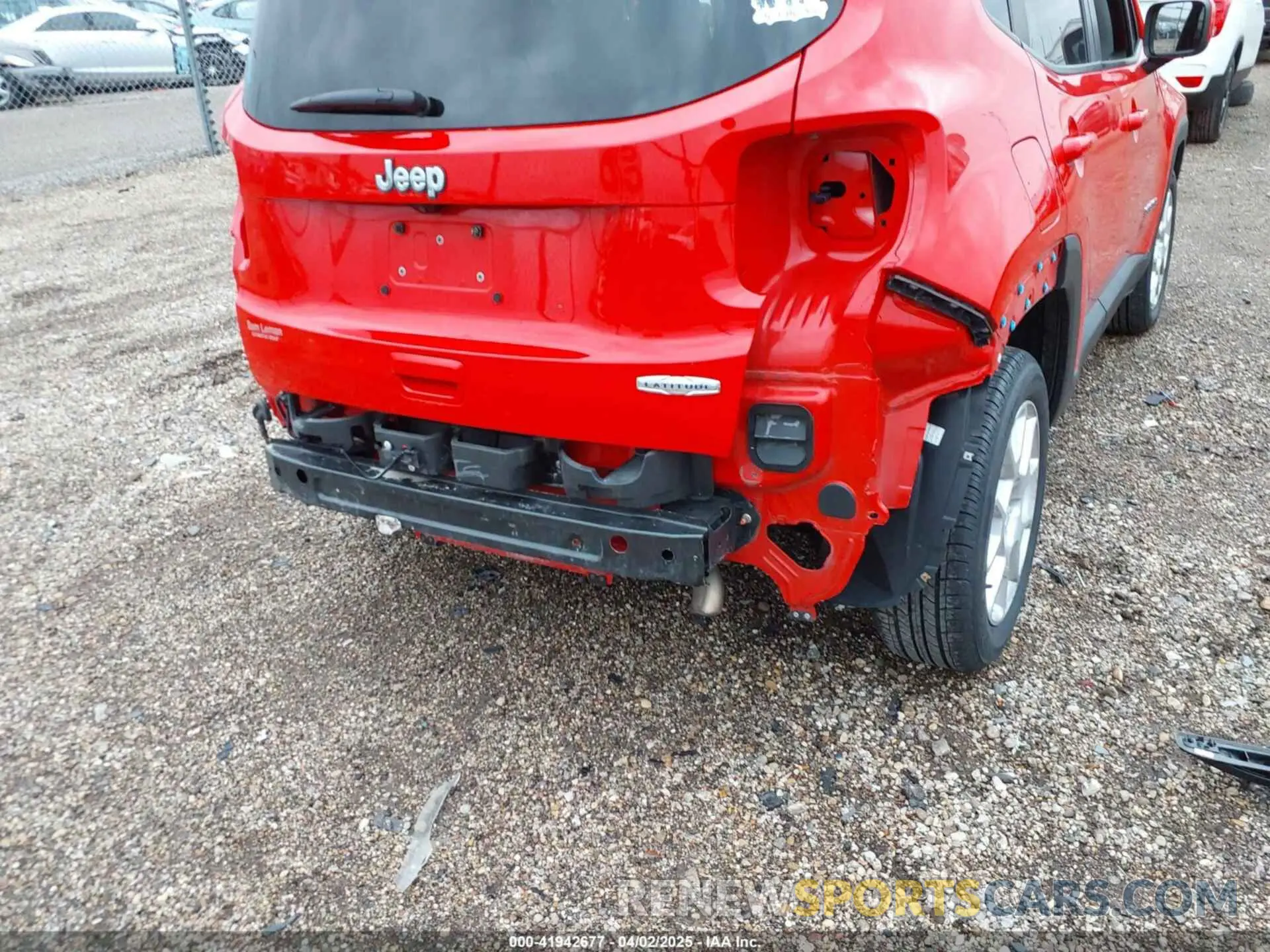 19 Photograph of a damaged car ZACNJABB7KPK32693 JEEP RENEGADE 2019