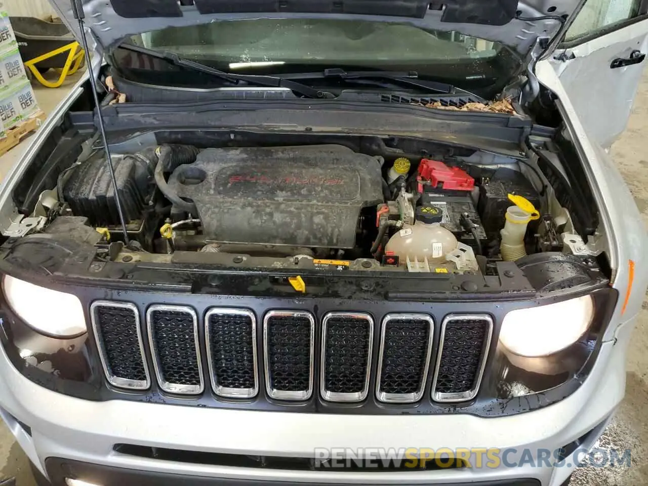 12 Photograph of a damaged car ZACNJABB7KPK76466 JEEP RENEGADE 2019