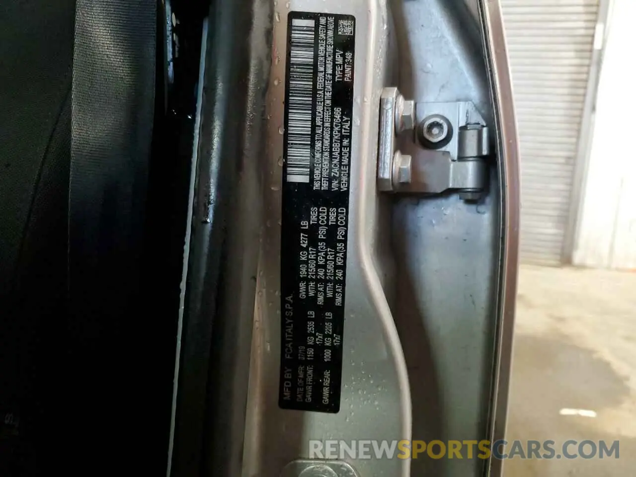 13 Photograph of a damaged car ZACNJABB7KPK76466 JEEP RENEGADE 2019