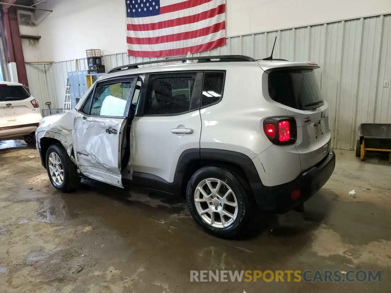 2 Photograph of a damaged car ZACNJABB7KPK76466 JEEP RENEGADE 2019