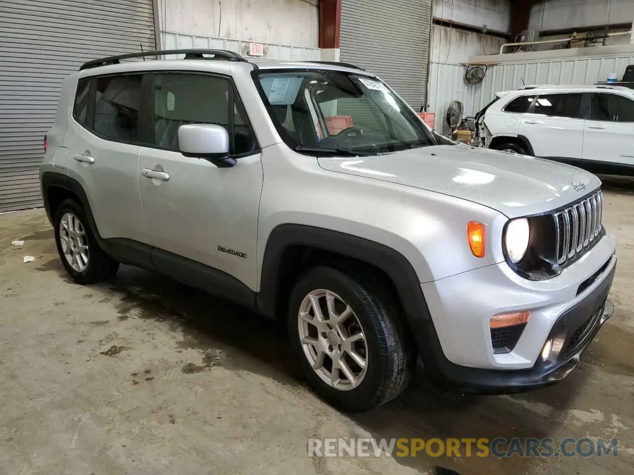 4 Photograph of a damaged car ZACNJABB7KPK76466 JEEP RENEGADE 2019