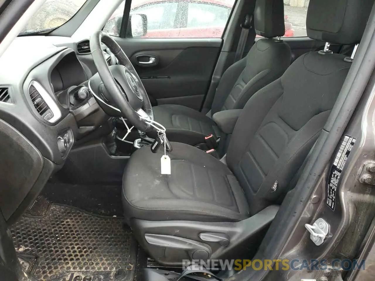 7 Photograph of a damaged car ZACNJABB7KPK90724 JEEP RENEGADE 2019