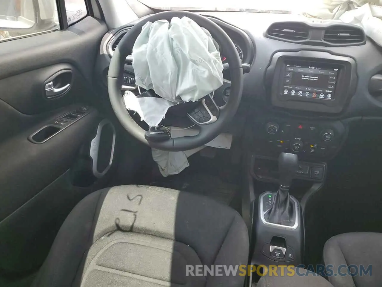 8 Photograph of a damaged car ZACNJABB9KPK23025 JEEP RENEGADE 2019