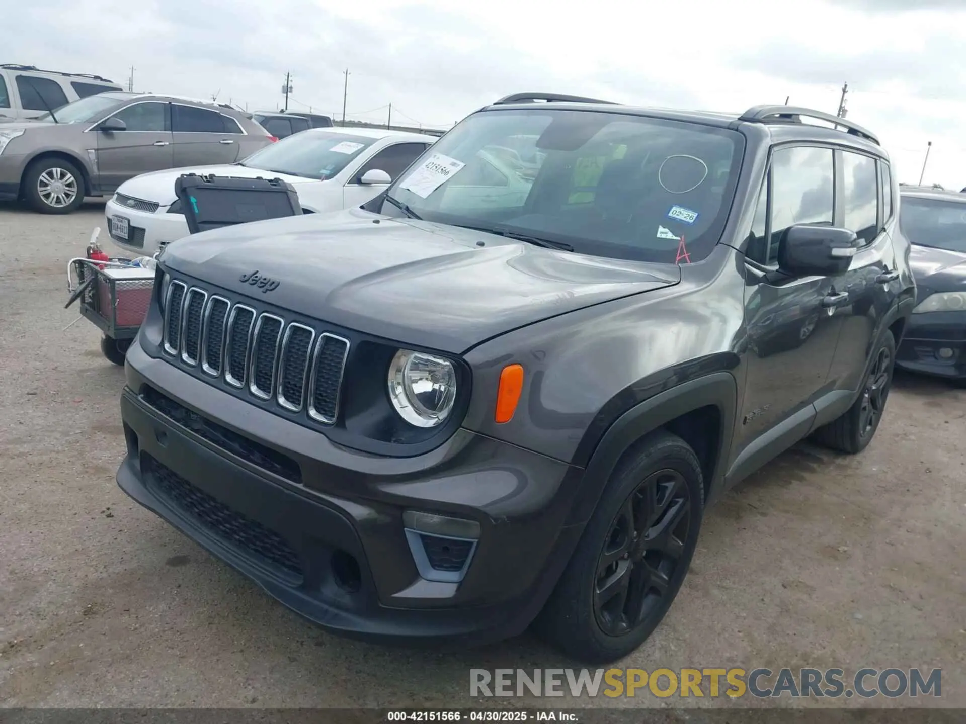 2 Photograph of a damaged car ZACNJABBXKPJ76703 JEEP RENEGADE 2019