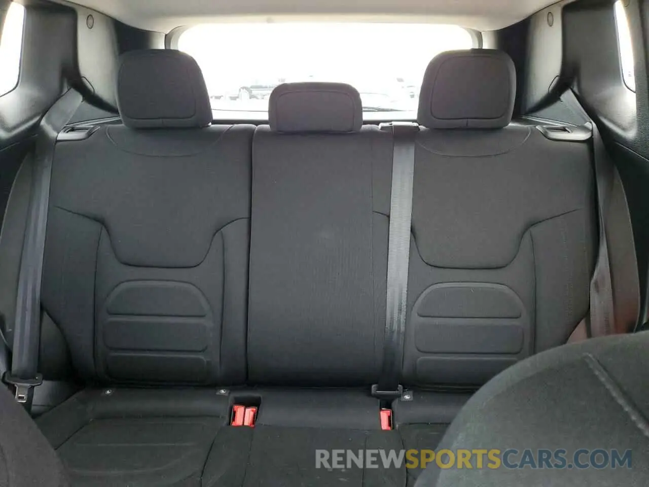 10 Photograph of a damaged car ZACNJABBXKPK01745 JEEP RENEGADE 2019