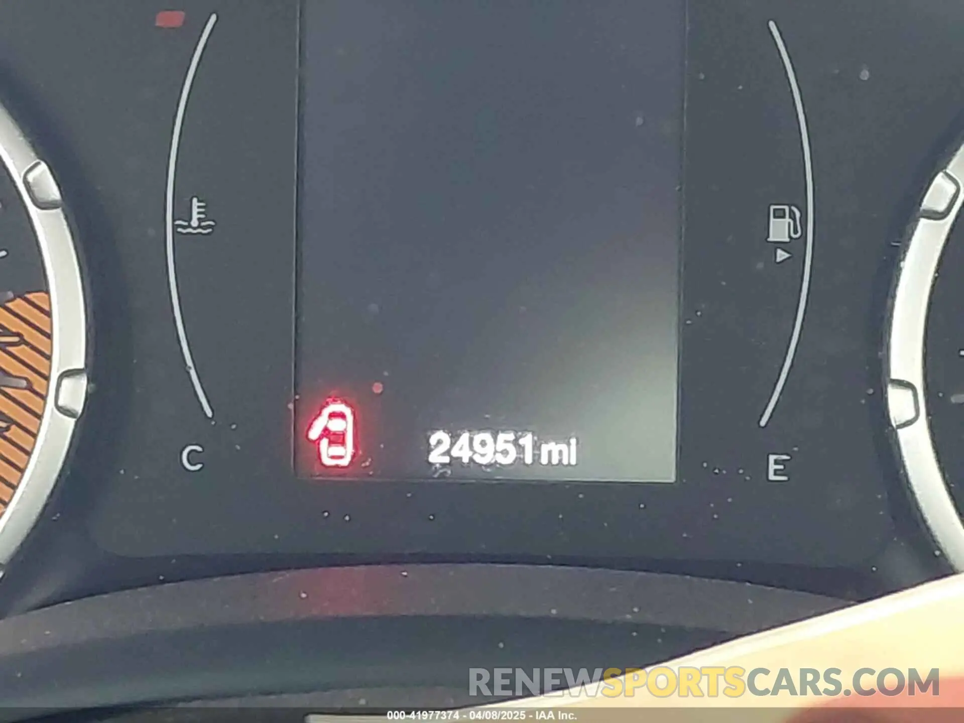 14 Photograph of a damaged car ZACNJBAB0KPJ86602 JEEP RENEGADE 2019