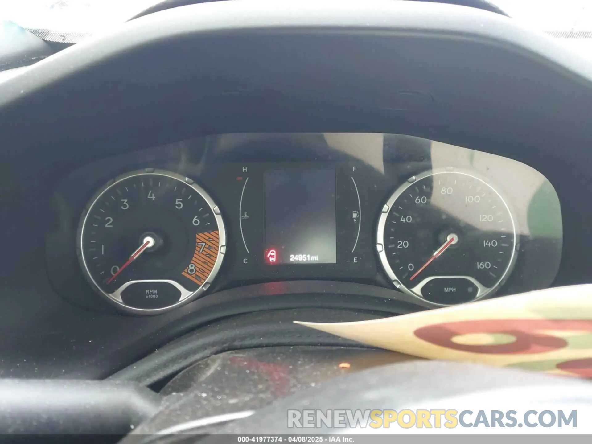 7 Photograph of a damaged car ZACNJBAB0KPJ86602 JEEP RENEGADE 2019