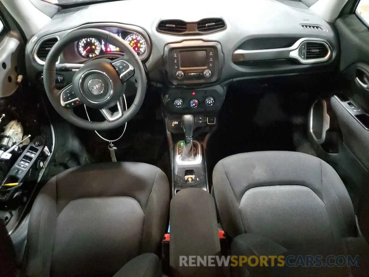 8 Photograph of a damaged car ZACNJBAB0KPJ97258 JEEP RENEGADE 2019