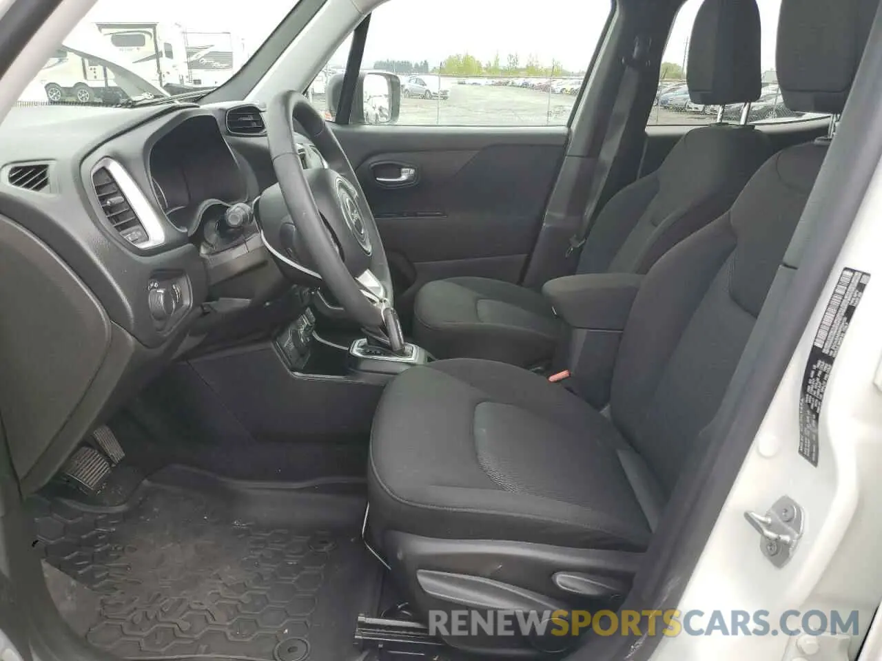 7 Photograph of a damaged car ZACNJBAB0KPK04130 JEEP RENEGADE 2019