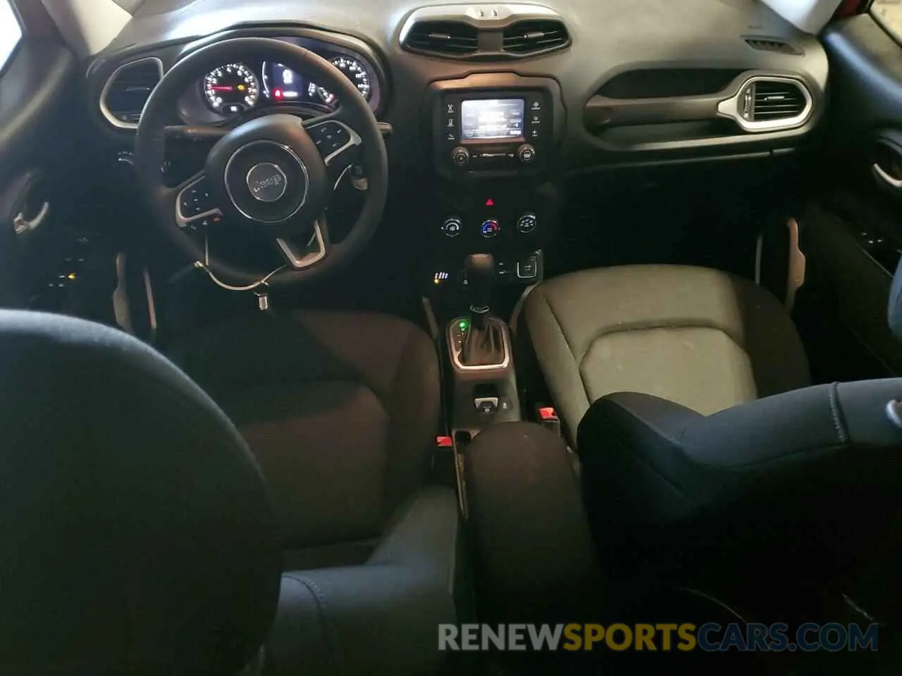 8 Photograph of a damaged car ZACNJBAB1KPJ83790 JEEP RENEGADE 2019
