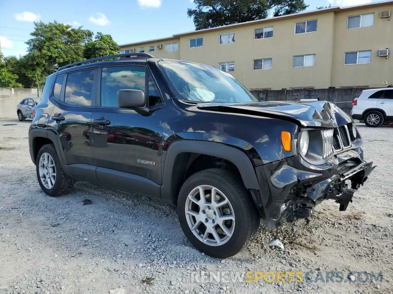4 Photograph of a damaged car ZACNJBAB4KPJ73304 JEEP RENEGADE 2019