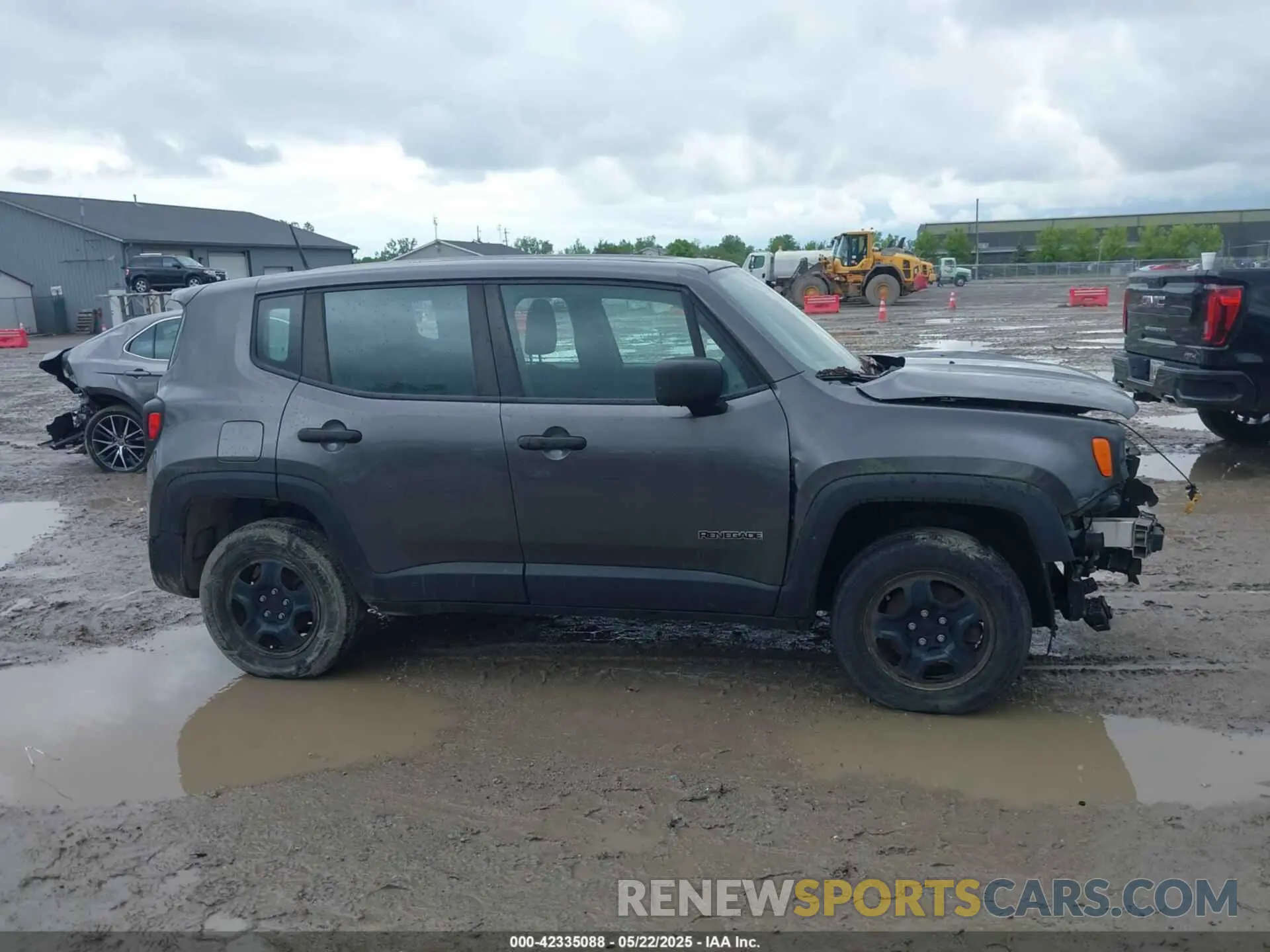 14 Photograph of a damaged car ZACNJBAB4KPK27653 JEEP RENEGADE 2019