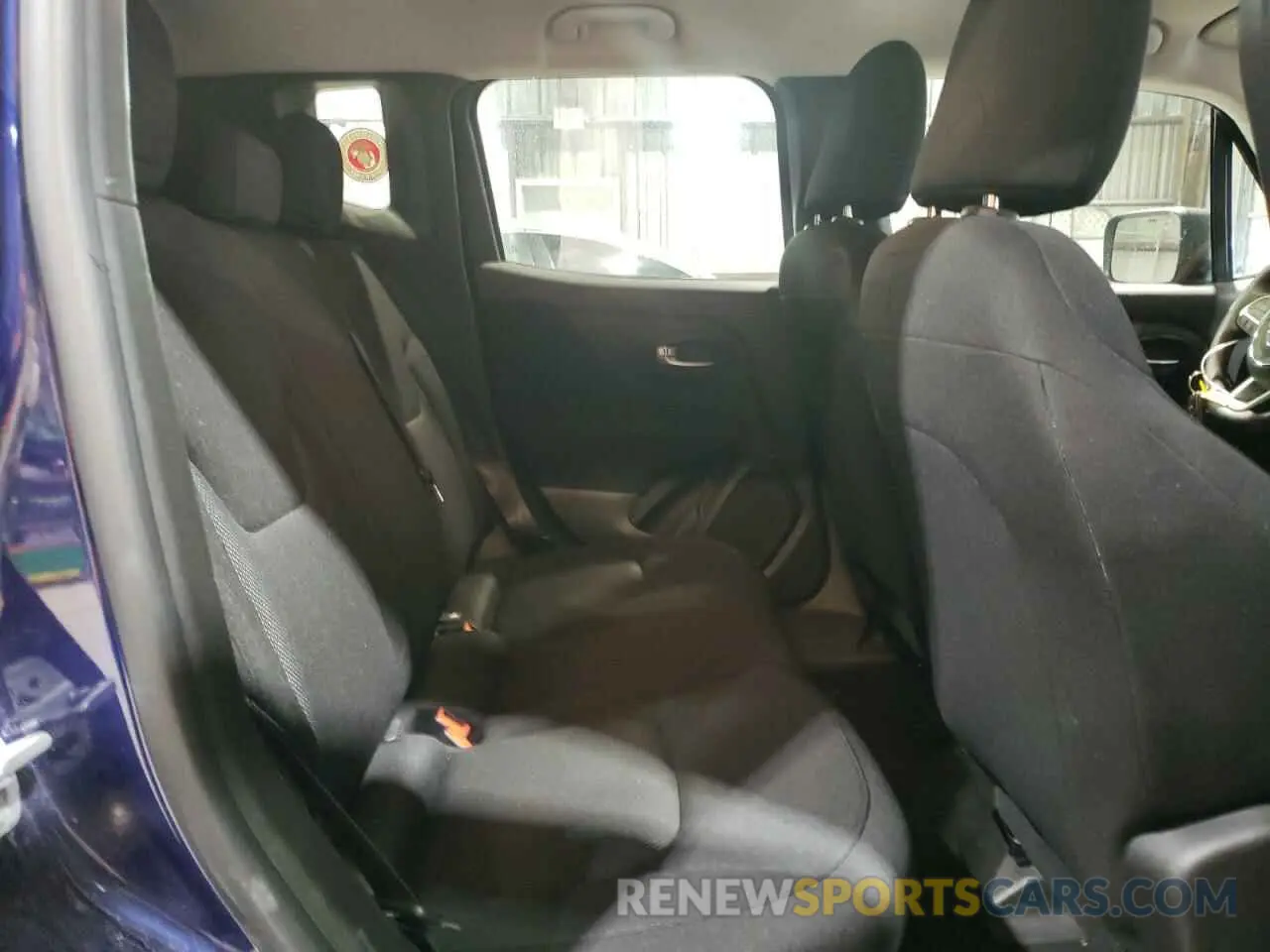 11 Photograph of a damaged car ZACNJBAB5KPK21165 JEEP RENEGADE 2019