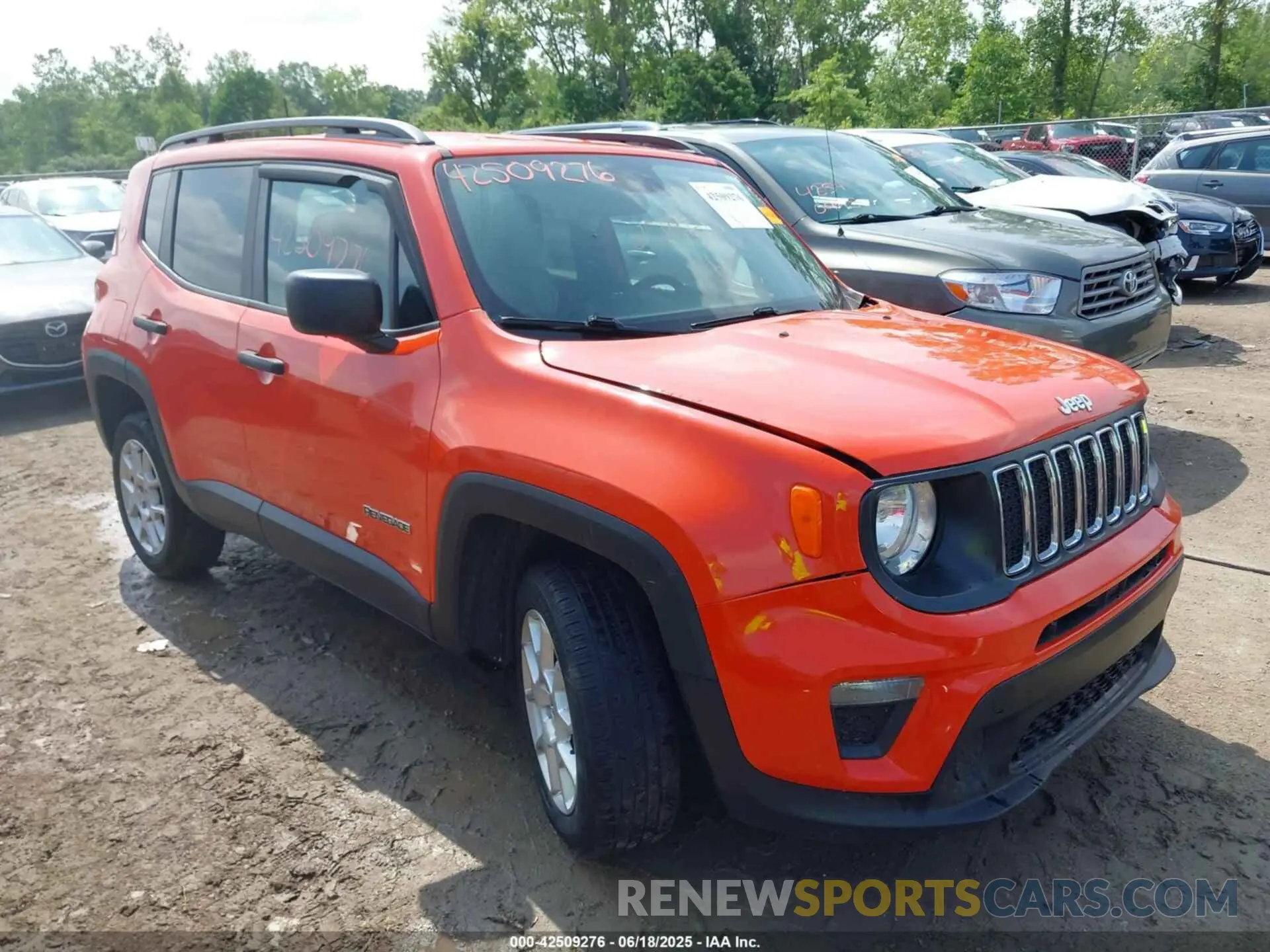 1 Photograph of a damaged car ZACNJBAB6KPJ95837 JEEP RENEGADE 2019