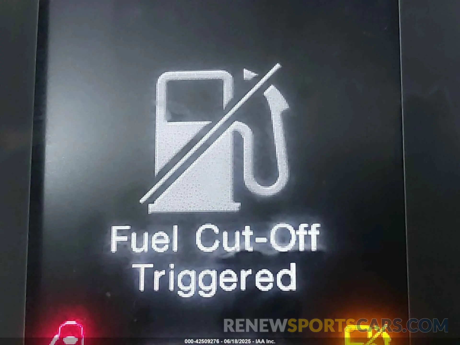 18 Photograph of a damaged car ZACNJBAB6KPJ95837 JEEP RENEGADE 2019