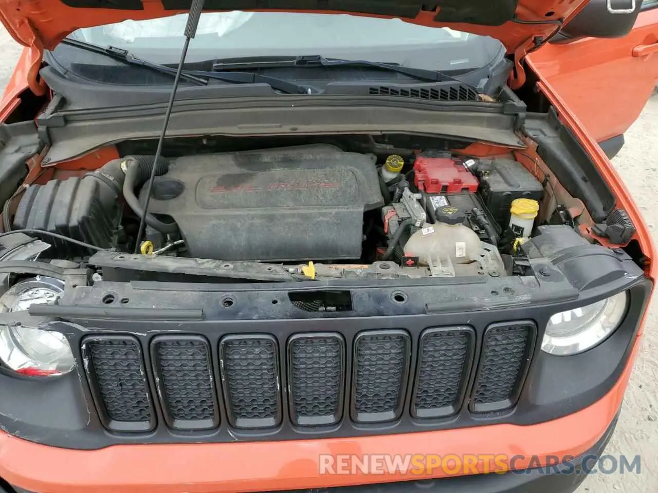 13 Photograph of a damaged car ZACNJBAB7KPK29607 JEEP RENEGADE 2019