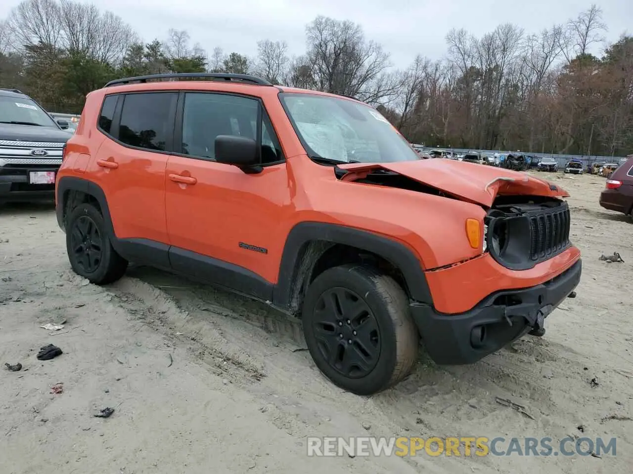 4 Photograph of a damaged car ZACNJBAB7KPK29607 JEEP RENEGADE 2019