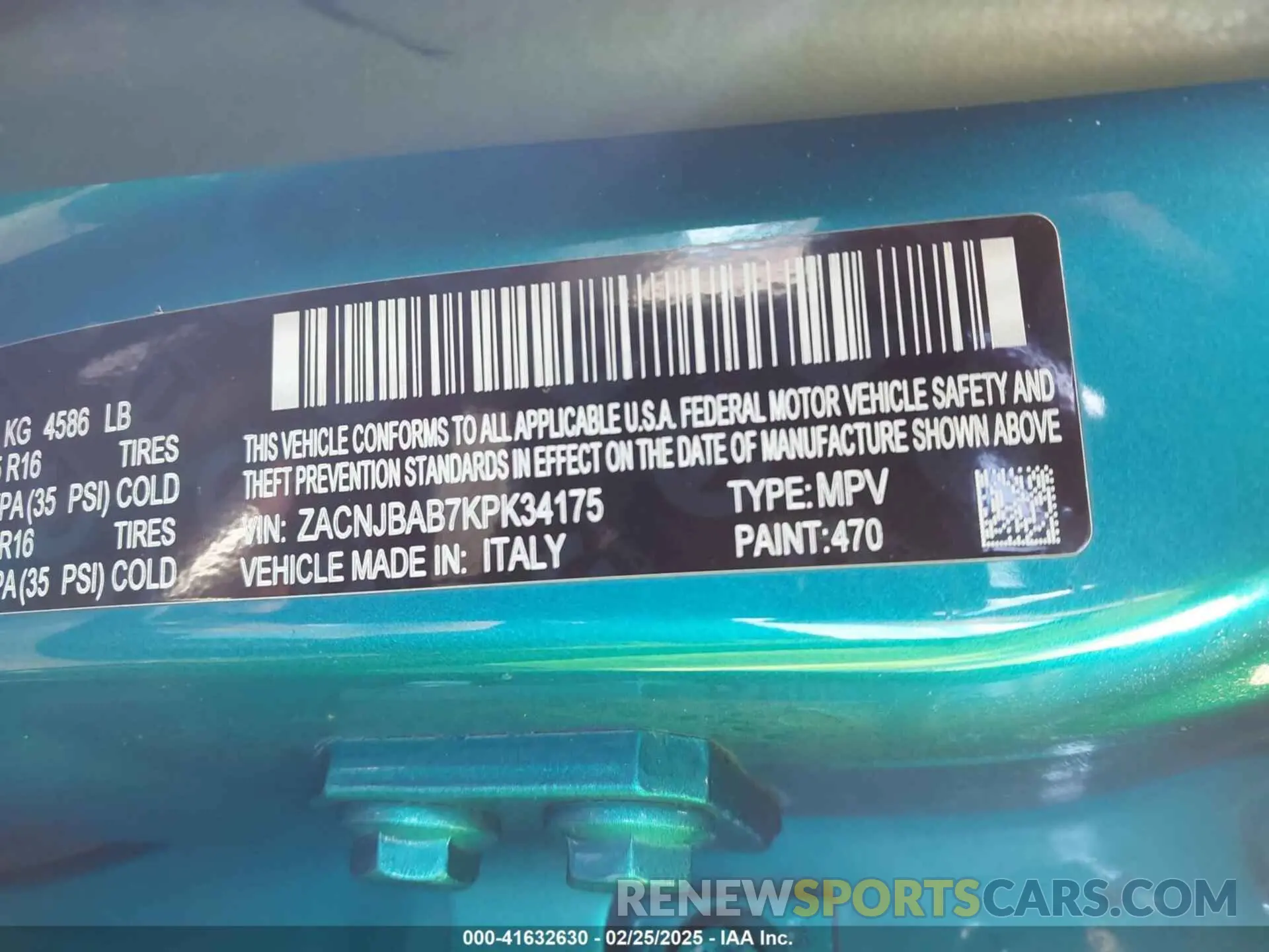 9 Photograph of a damaged car ZACNJBAB7KPK34175 JEEP RENEGADE 2019