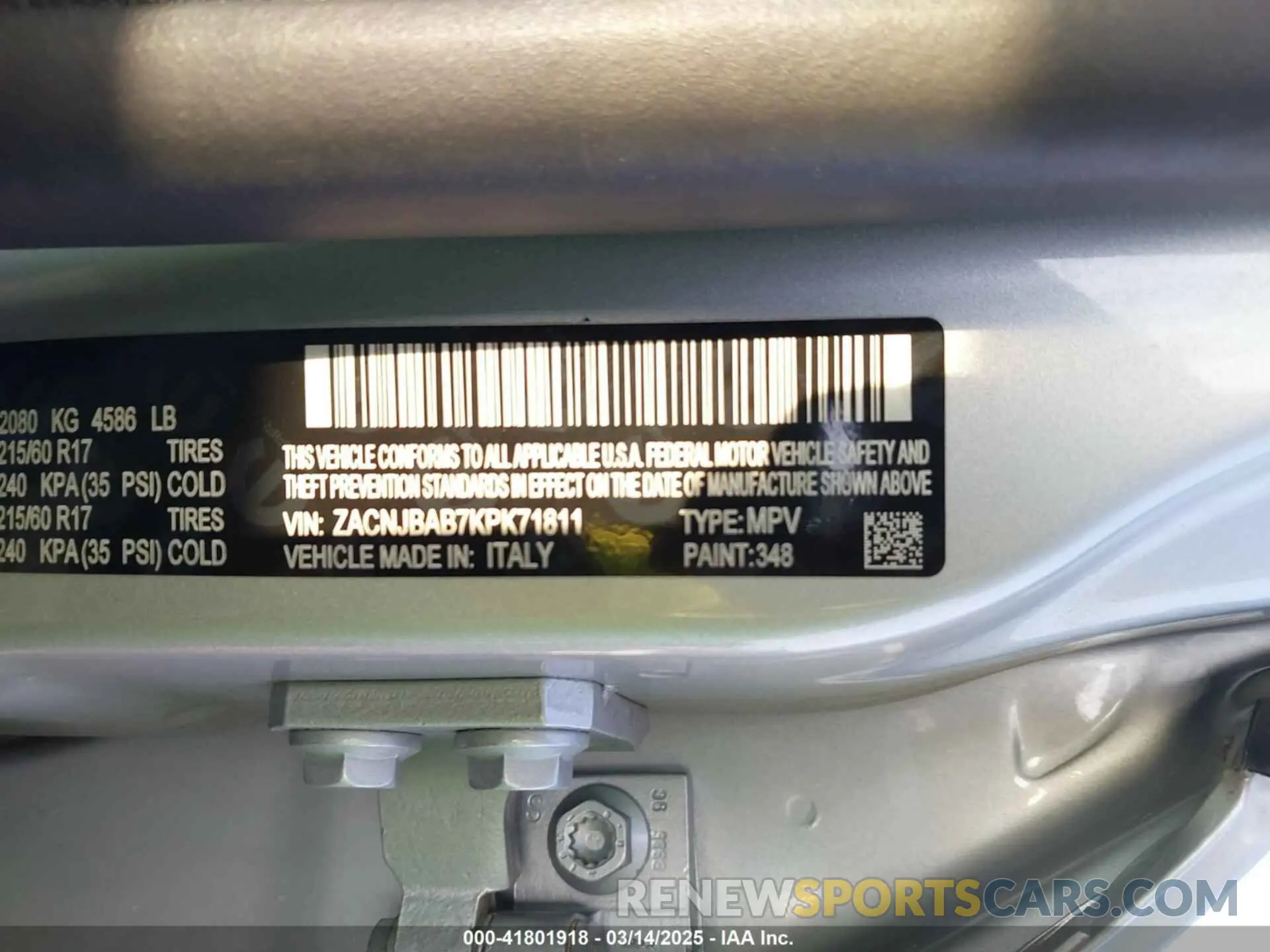 9 Photograph of a damaged car ZACNJBAB7KPK71811 JEEP RENEGADE 2019