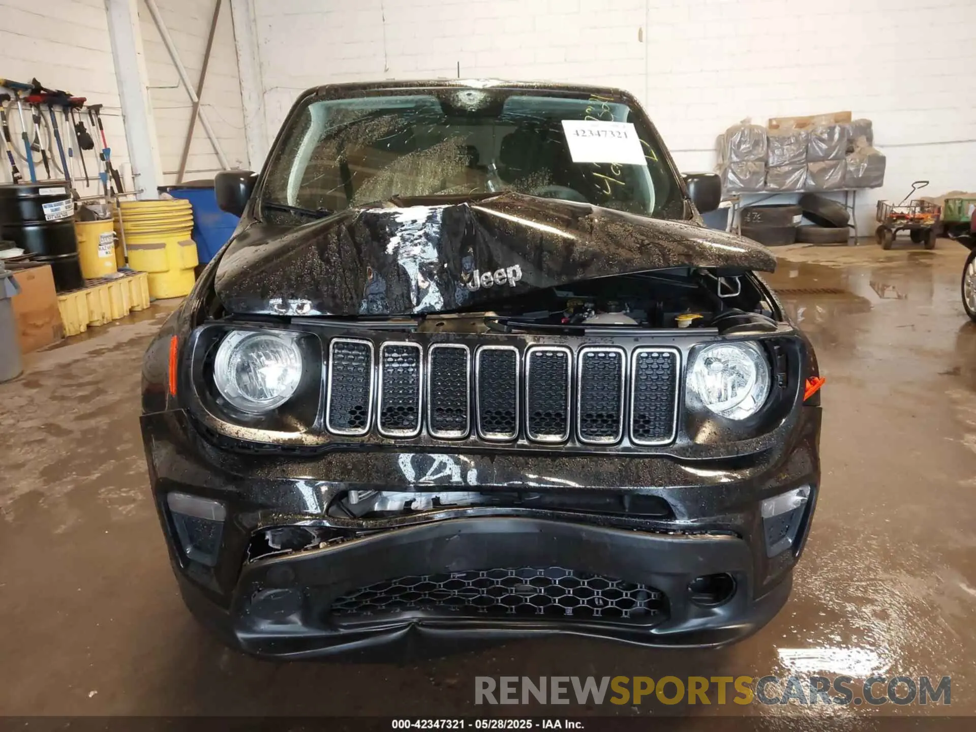 12 Photograph of a damaged car ZACNJBAB7KPK88737 JEEP RENEGADE 2019